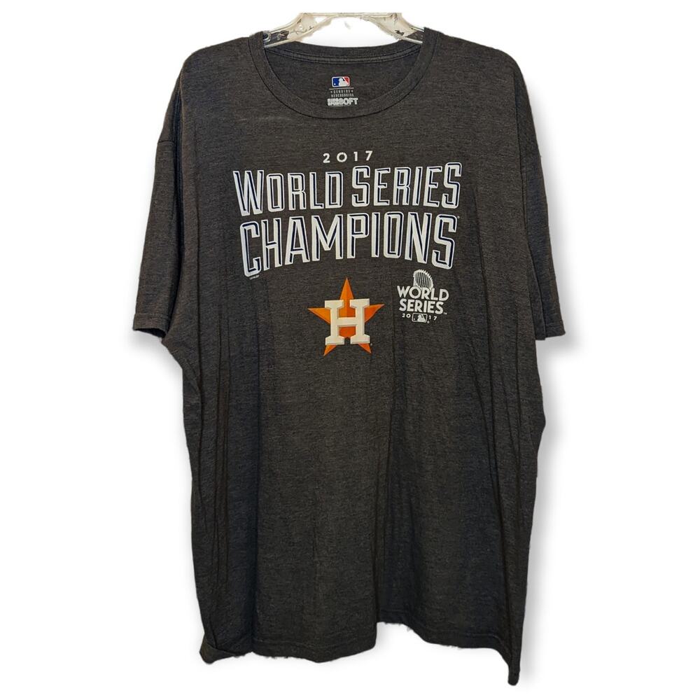 MLB Official 2017 Houston Astros World Series Champions Crewneck Tee Shirt 2XL